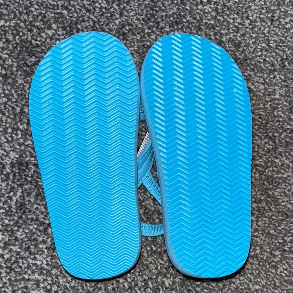 Carter's Blue and pink cat Sandals for Kids size 7 NWOT - Picture 4 of 6